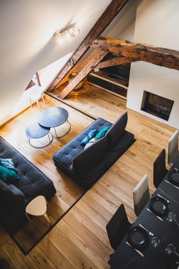Le Septqatre - Grand Triplex Au Coeur De La Vieille Ville Annecy Luaran gambar