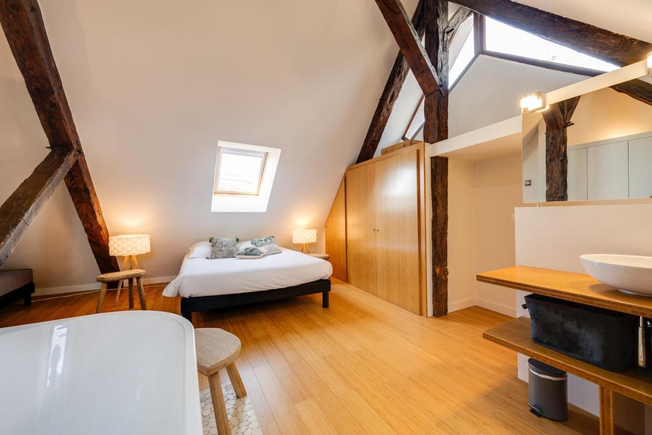 Le Septqatre - Grand Triplex Au Coeur De La Vieille Ville Annecy Luaran gambar